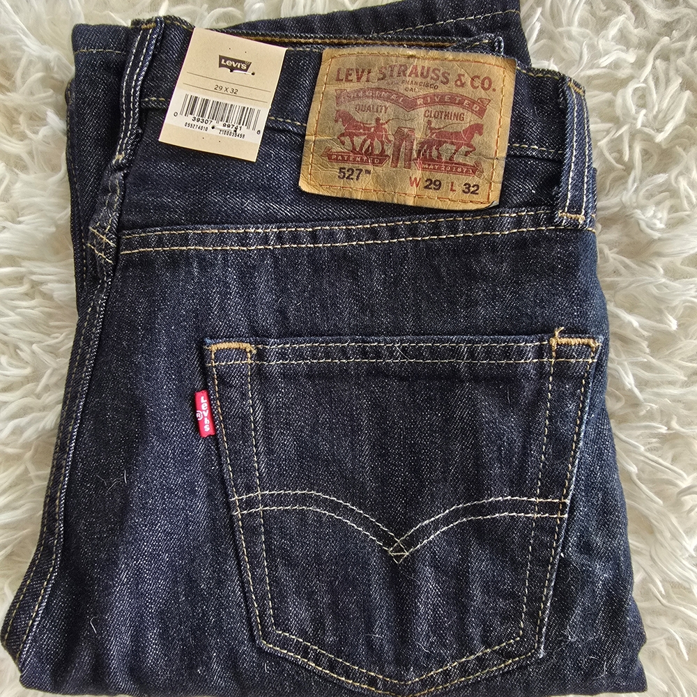 Levi's Men's Dark Wash 527 Slim Bootcut Jeans NWT